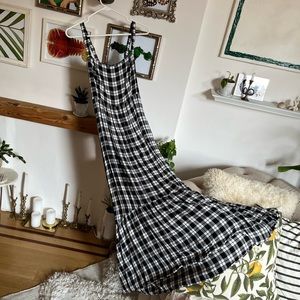 Black & WhitePlaid Tiered Maxi Dress
